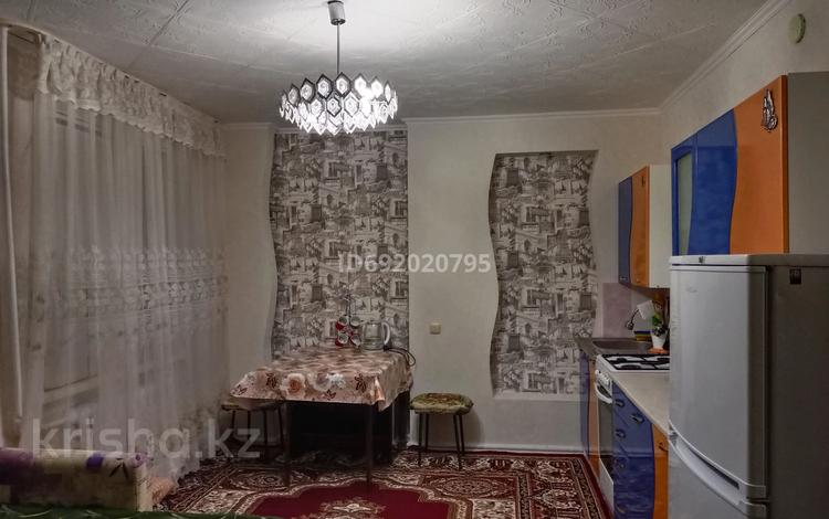 3-комнатная квартира, 60 м², 1/9 этаж помесячно, 3 10а — Мечеть за 220 000 〒 в Степногорске — фото 2