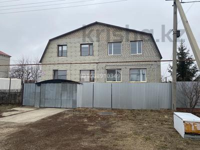 Отдельный дом · 5 комнат · 233.4 м² · 15 сот., 24 микрорайон 91 за 33 млн 〒 в Лисаковске