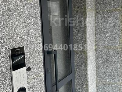 5-комнатная квартира · 177.8 м² · 3/4 этаж, мкр Юго-Восток, Жанторе Абишева 2б за 61 млн ₸ в Караганде, Казыбек би р-н