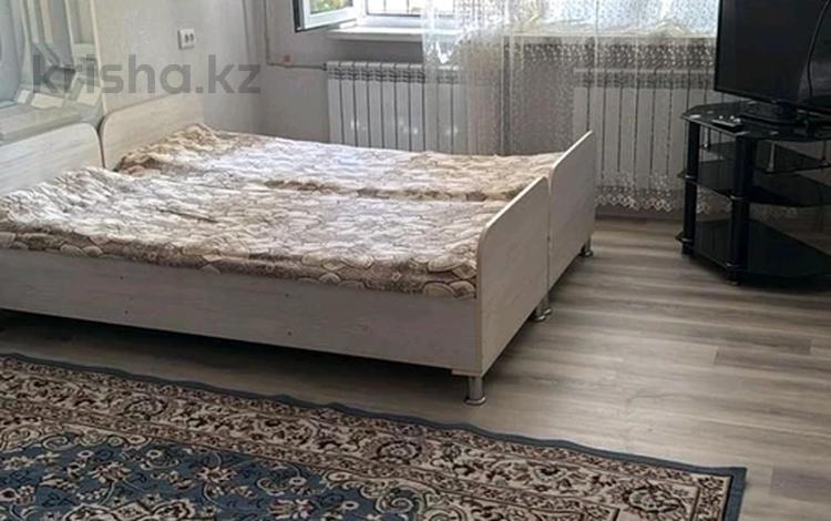 1-комнатная квартира · 42 м² · 1/5 этаж, Джангельдина 5 а — Магазин GraMad за 150 000 ₸ в Шымкенте, Аль-Фарабийский р-н — фото 3