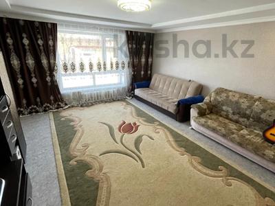 Отдельный дом · 3 комнаты · 100 м² · 15 сот., Байсеитовой 61 за 39 млн 〒 в Усть-Каменогорске