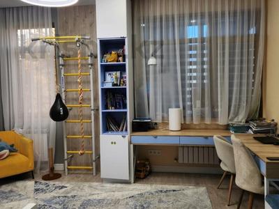 Продажа квартир в Алматы: 3-комнатная квартира · 132 м² · 2/6 этаж, Рахмадиева за 143 млн 〒 3-комнатная квартира · 132 м² · 2/6 этаж, Рахмадиева за 143 млн 〒 в Алматы, Бостандыкский р-н