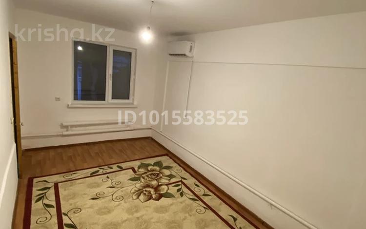 Отдельный дом · 2 комнаты · 40 м² · 1 сот., мкр Жеруйык, Утепкали Альжанов 7 за 70 000 ₸ в Атырау — фото 2