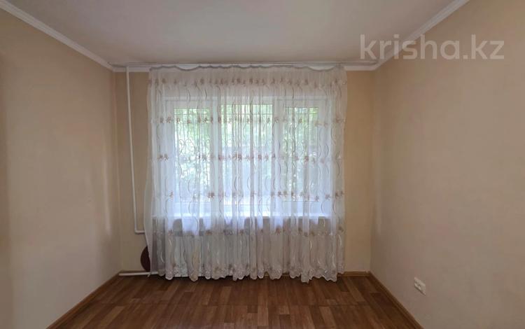 2-бөлмелі пәтер · 43 м² · 1/5 қабат, мкр №8, бағасы: 29.9 млн ₸ в Алматы, Ауэзовский р-н — фото 2