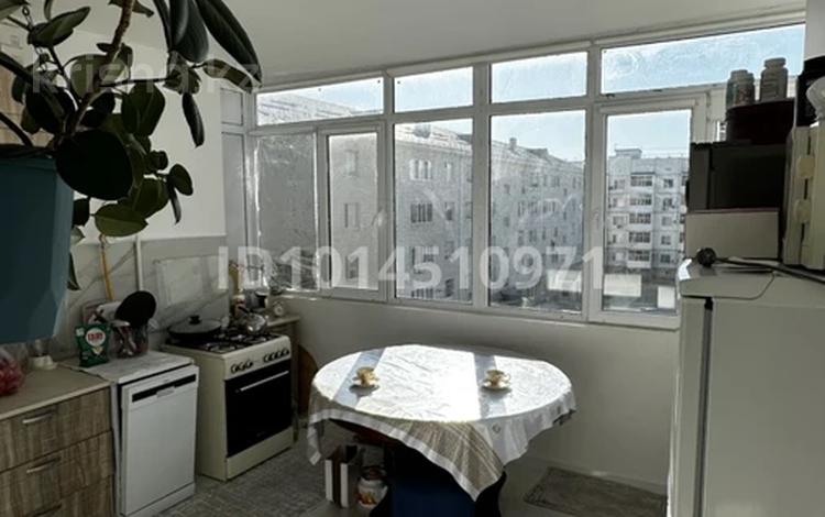2-комнатная квартира · 73 м² · 4/5 этаж, мкр Береке 14 за 27 млн ₸ в Атырау — фото 2