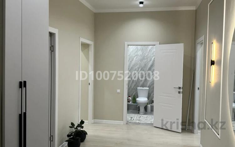 2-комнатная квартира · 70 м² · 2/9 этаж, мкр. Алтын орда, Алтын Орда 360/1 за 32 млн ₸ в Актобе — фото 2