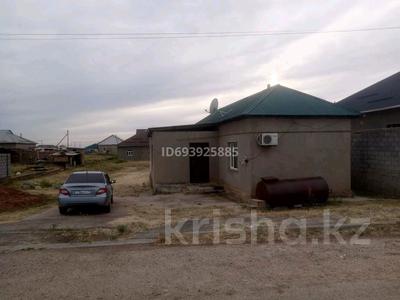 Отдельный дом • 3 комнаты • 100 м² • 8 сот., Самал 2 за 17 млн 〒 в Сарыагаш