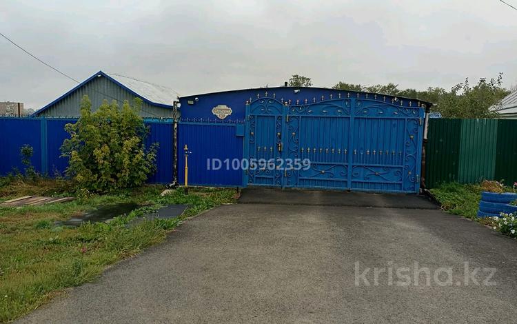 Отдельный дом · 3 комнаты · 72 м² · 6 сот., Сарыарка 57 за 15 млн 〒 в Темиртау — фото 2