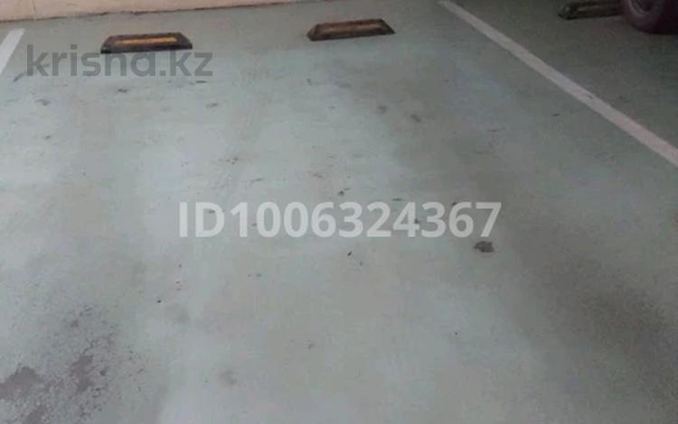 Паркинг · 16 м² · 38 улица 27 — Аль-фараби- Кекильбаева, бағасы: 1.8 млн ₸ в Астане, Есильский р-н — фото 2