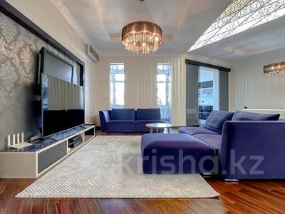 3-комнатная квартира · 185.7 м² · 2/4 этаж, Омаровой 25 за 135 млн 〒 в Алматы, Медеуский р-н