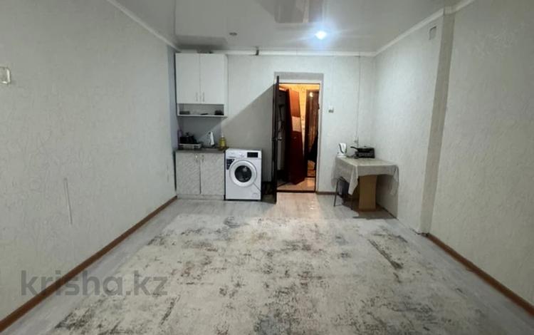 1-бөлмелі пәтер · 40 м² · 5/5 қабат, Доспанова, бағасы: 5.4 млн ₸ в Уральске — фото 3