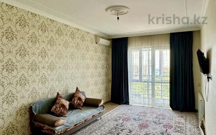 2-бөлмелі пәтер · 83.9 м² · 8/10 қабат, 18-й микрорайон 78А, бағасы: 220 000 ₸ в Шымкенте, Енбекшинский р-н — фото 2