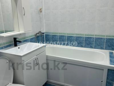 1-комнатная квартира · 35 м² · 1/3 этаж, Темир масина 37 — 1 подьезд за 12 000 〒 в Уральске