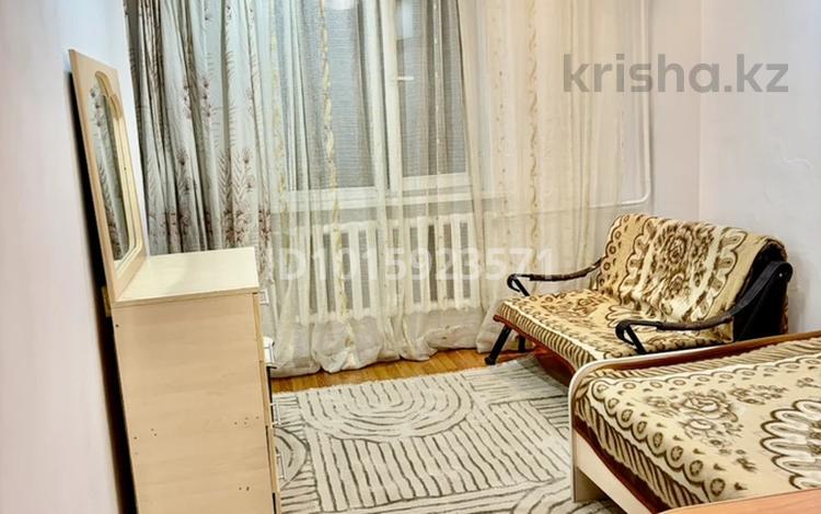 1-бөлмелі пәтер · 28 м² · 5/5 қабат, Көктем-2 ш/а., Аль-Фараби — Альфараби-Тимирязева, бағасы: 180 000 ₸ в Алматы, Бостандыкский р-н — фото 2