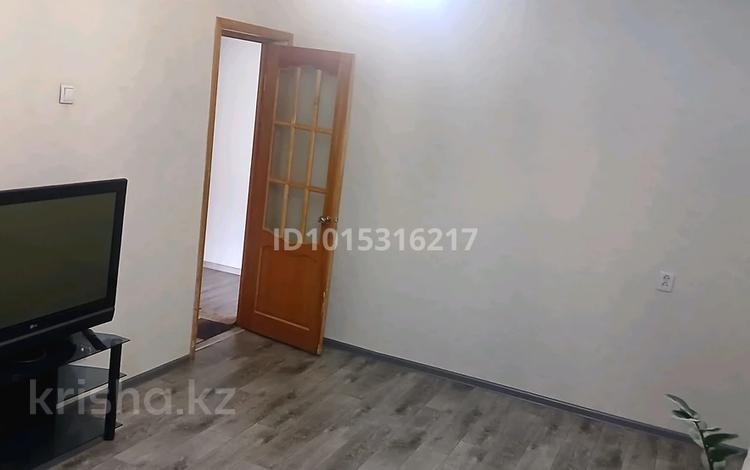 3-комнатная квартира · 68 м² · 4/5 этаж, мкр Тастак-3 37 за 50 млн ₸ в Алматы, Алмалинский р-н — фото 2