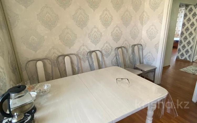 3-комнатная квартира · 52 м² · 4/5 этаж, ВГ Жулдыз 27а за 170 000 ₸ в Талдыкоргане — фото 2