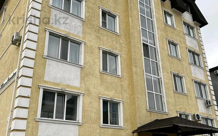 3-бөлмелі пәтер · 105 м² · 4/5 қабат, дулатова 19, бағасы: 40 млн ₸ в Кокшетау — фото 2