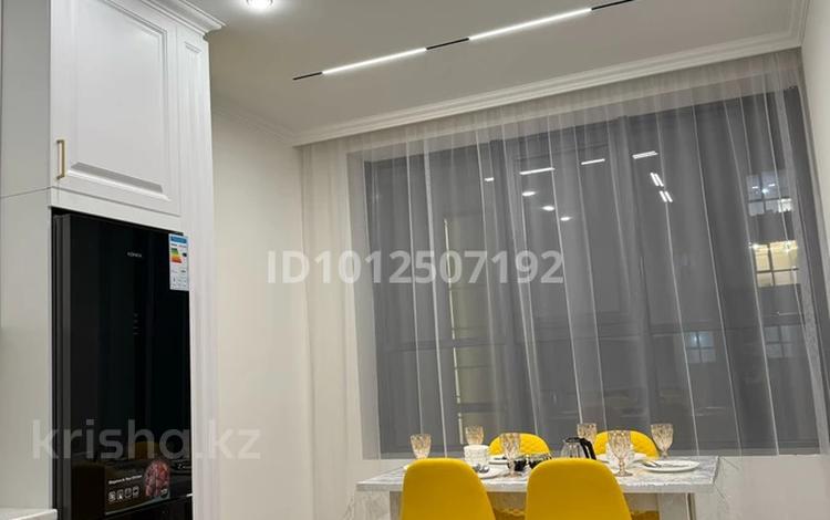 1-комнатная квартира · 42 м² · 6/24 этаж, Анет баба 13, 13/1, 13/2 — Мухамедханова за 20 000 ₸ в Астане, Нура р-н — фото 2