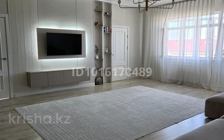 3-комнатная квартира · 106 м² · 5/9 этаж, сатпаева 33 — над магазином абди, напротив ДК им. Д. Нурпеисовой за 51 млн ₸ в Атырау — фото 2