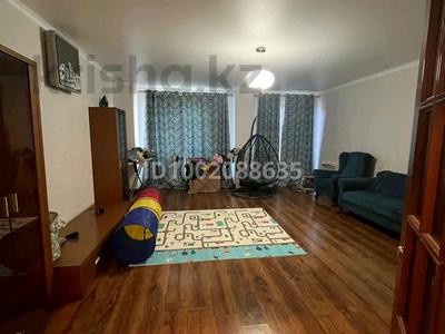 3-комнатная квартира · 131 м² · 7/10 этаж, мкр Сары Арка, Б.Кулманова 1а — Областной Акимат за 56 млн 〒 в Атырау