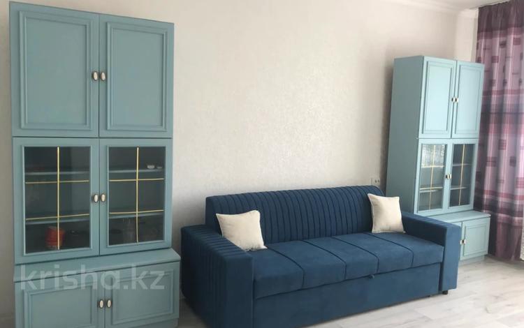 2-комнатная квартира · 56 м² · 8/9 этаж, мкр Тастак-3, Айтжана Туркебаева 42 за 250 000 ₸ в Алматы, Алмалинский р-н — фото 2