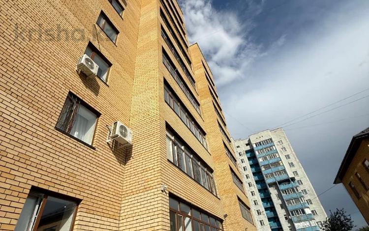 4-бөлмелі пәтер · 156 м² · 4/9 қабат, Богенбайулы, бағасы: 78 млн ₸ в Семее — фото 12