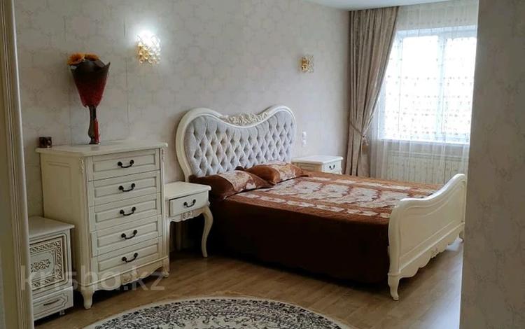 3-бөлмелі пәтер · 120 м² · 3/7 қабат, мкр. Алтын орда, Молдагулова Капитал плаза, бағасы: 39.5 млн ₸ в Актобе — фото 2
