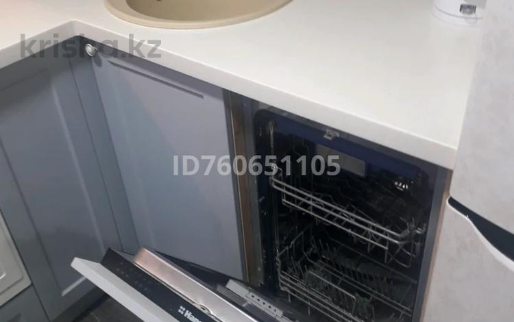 2-бөлмелі пәтер · 50 м² · 3/3 қабат, Тохтарова — Арбата, бағасы: 20 млн ₸ в Усть-Каменогорске — фото 3