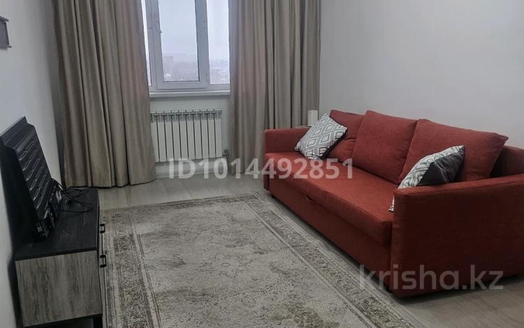 2-комнатная квартира · 50 м² · 11/12 этаж, Райымбека 259 за 300 000 ₸ в Алматы, Жетысуский р-н — фото 2