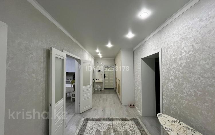 4-комнатная квартира · 107.9 м² · 2/6 этаж, Папанина 34 а за 68 млн ₸ в Семее — фото 2
