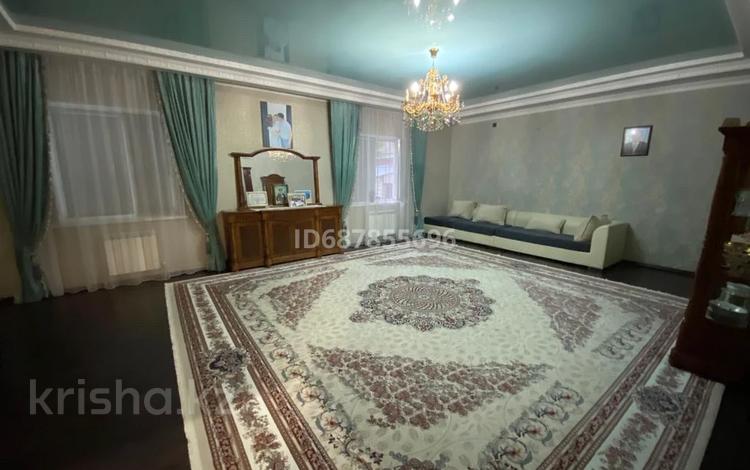 Отдельный дом • 5 комнат • 243.4 м² • 8 сот., Рыскулбекова 2 за ~ 45.6 млн 〒 в Атырау — фото 3