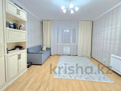 3-комнатная квартира · 76 м² · 15/18 этаж, Кошкарбаева 56 за ~ 31 млн 〒 в Астане, Алматы р-н