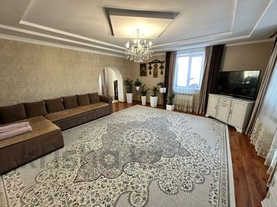 Продажа домов и дачи в Восточно-Казахстанской обл.: Отдельный дом · 11 комнат · 330 м² · 13 сот., Джека Лондона 362 за 170 млн 〒 Отдельный дом · 11 комнат · 330 м² · 13 сот., Джека Лондона 362 за 170 млн 〒 в Усть-Каменогорске