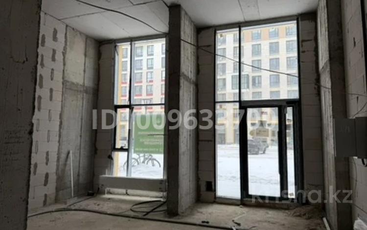 Еркін, кеңселер, дүкендер мен бутиктер, қоғамдық тамақтану орны, сұлулық салондары, медорталықтар мен дәріханалар, білім орталықтары, ойын-сауық · 147.8 м², бағасы: 170 млн 〒 в Астане, Нура р-н — фото 10