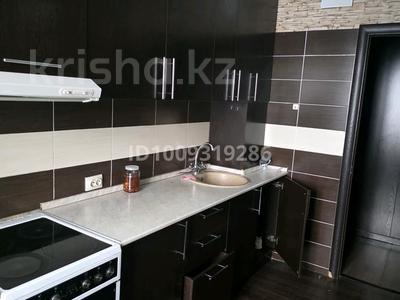 3-комнатная квартира · 68 м² · 12/12 этаж, Казахстан 70 — Акимат. Площадь республики за 320 000 〒 в Усть-Каменогорске, Ульбинский