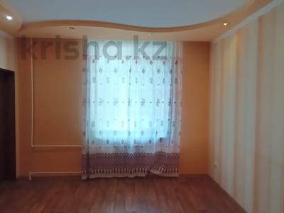 3-комнатная квартира · 61.3 м² · 1/3 этаж, ул. Абая — Д/с Айгөлек, Парк Восток, школа №5 за 10 млн ₸ в Темиртау