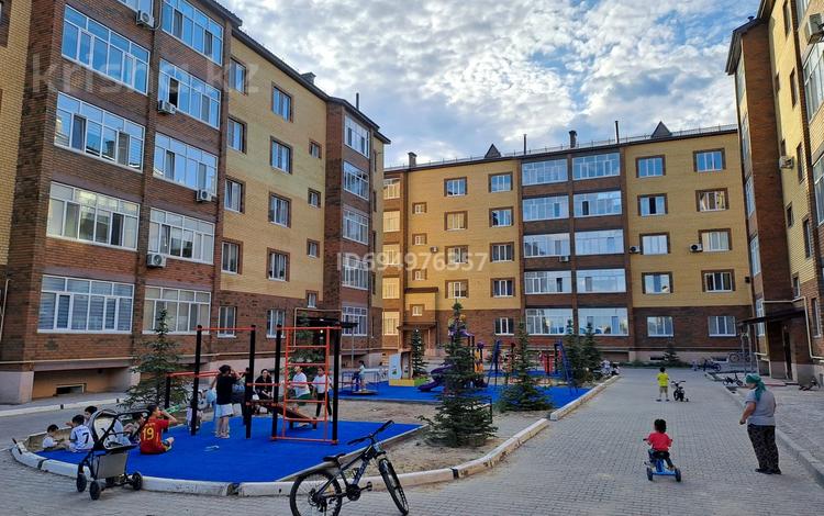 3-комнатная квартира · 105 м² · 5/5 этаж, Сырым Датова 38/1 — Едил/набиуллина за 34 млн 〒 в Уральске — фото 22
