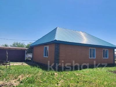 Отдельный дом · 4 комнаты · 108 м² · 10 сот., Байтерек 13 за 16 млн ₸ в Усть-Каменогорске
