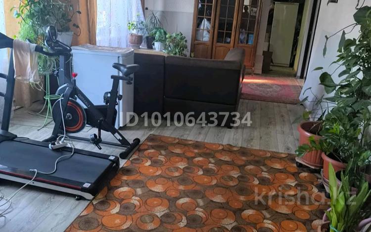 Часть дома · 4 комнаты · 140 м² · 3.48 сот., мкр Алтай-2, Соболева 110 за 60 млн ₸ в Алматы, Турксибский р-н — фото 2