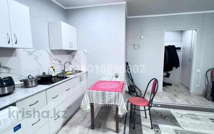 1-комнатная квартира · 28.5 м² · 5/9 этаж, Шакшак Жанибек 45Г — Аэропорт, 32 школа, Мендыкара за 15.3 млн ₸ в Костанае — фото 2