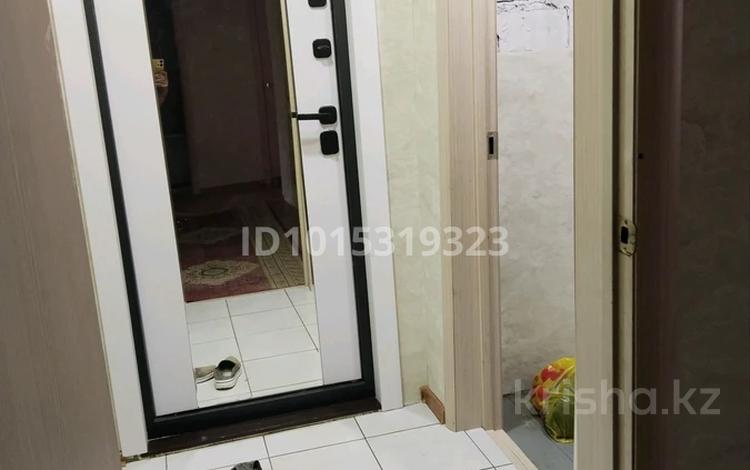2-комнатная квартира · 48 м² · 1/5 этаж, Камзина 12 за 90 000 ₸ в Аксу — фото 2