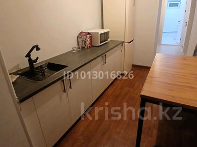 2-бөлмелі пәтер · 80 м² · 4/4 қабат, Казыбек-би 37 — Парк Кен-Баба, Mega-Centr, рядом 8 - 9 школа, бағасы: 225 000 ₸ в Шымкенте, Аль-Фарабийский р-н