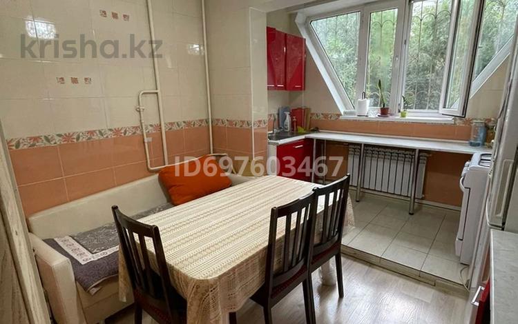 3-бөлмелі пәтер · 79 м² · 2/9 қабат, мкр №1 51, бағасы: 54.5 млн ₸ в Алматы, Ауэзовский р-н — фото 2