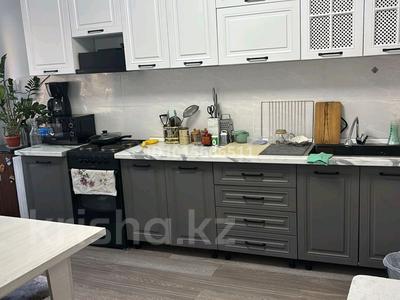 1-бөлмелі пәтер · 44 м² · 2/5 қабат, Микрорайон 4 27б, бағасы: 150 000 ₸ в Конаеве