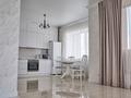 2-комнатная квартира · 83 м² · 4/16 этаж, Ержанова 34/1 за 500 000 ₸ в Караганде, Казыбек би р-н — фото 11