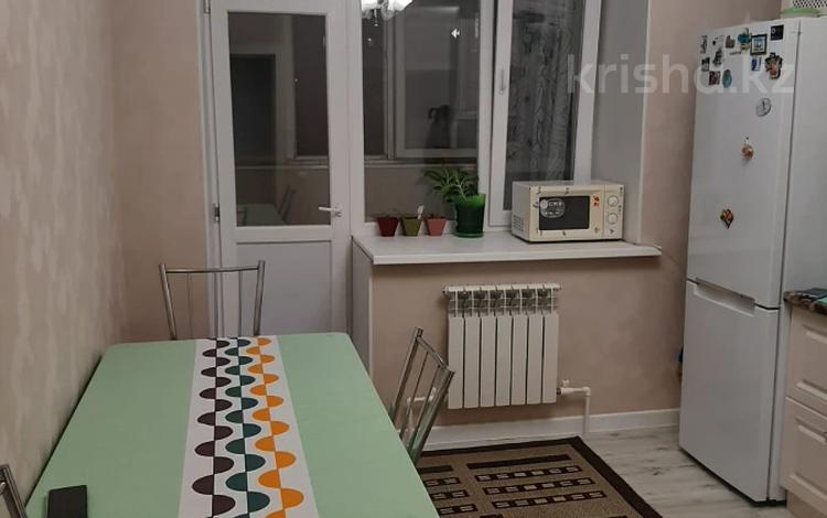 3-бөлмелі пәтер · 74.3 м² · 4/7 қабат, мкр. Алтын орда, бағасы: 27.5 млн ₸ в Актобе — фото 2