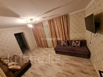 2-бөлмелі пәтер · 49 м² · 2/9 қабат, Жаңа қала ш/а., Ермекова 58, бағасы: 12 000 ₸ в Караганде, Казыбек би р-н