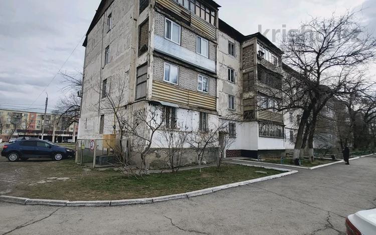 1-бөлмелі пәтер · 35 м² · 4/4 қабат, Сатпаева 15 — проспект Жамбыла, бағасы: 6.5 млн ₸ в Таразе — фото 2