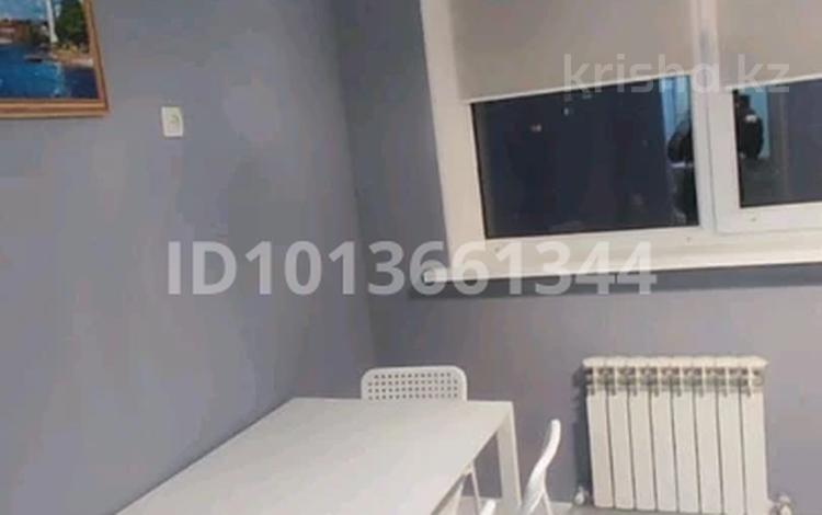 2-бөлмелі пәтер · 72 м² · 6/6 қабат, Авангард 2 микрорайон 6А, бағасы: 200 000 ₸ в Атырау, мкр Авангард-2 — фото 2