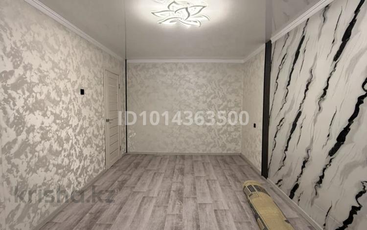 2-бөлмелі пәтер · 46 м² · 2/5 қабат, 1-ші шағым аудан, Текстильщиков 23а — бульвар молодежи ,Каирбекова,кобланды батыра, бағасы: 23.5 млн ₸ в Костанае, 1-й микрорайон — фото 2